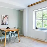 Limehome Konrad-adenauer-str شقة