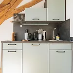 Limehome Konrad-adenauer-str *